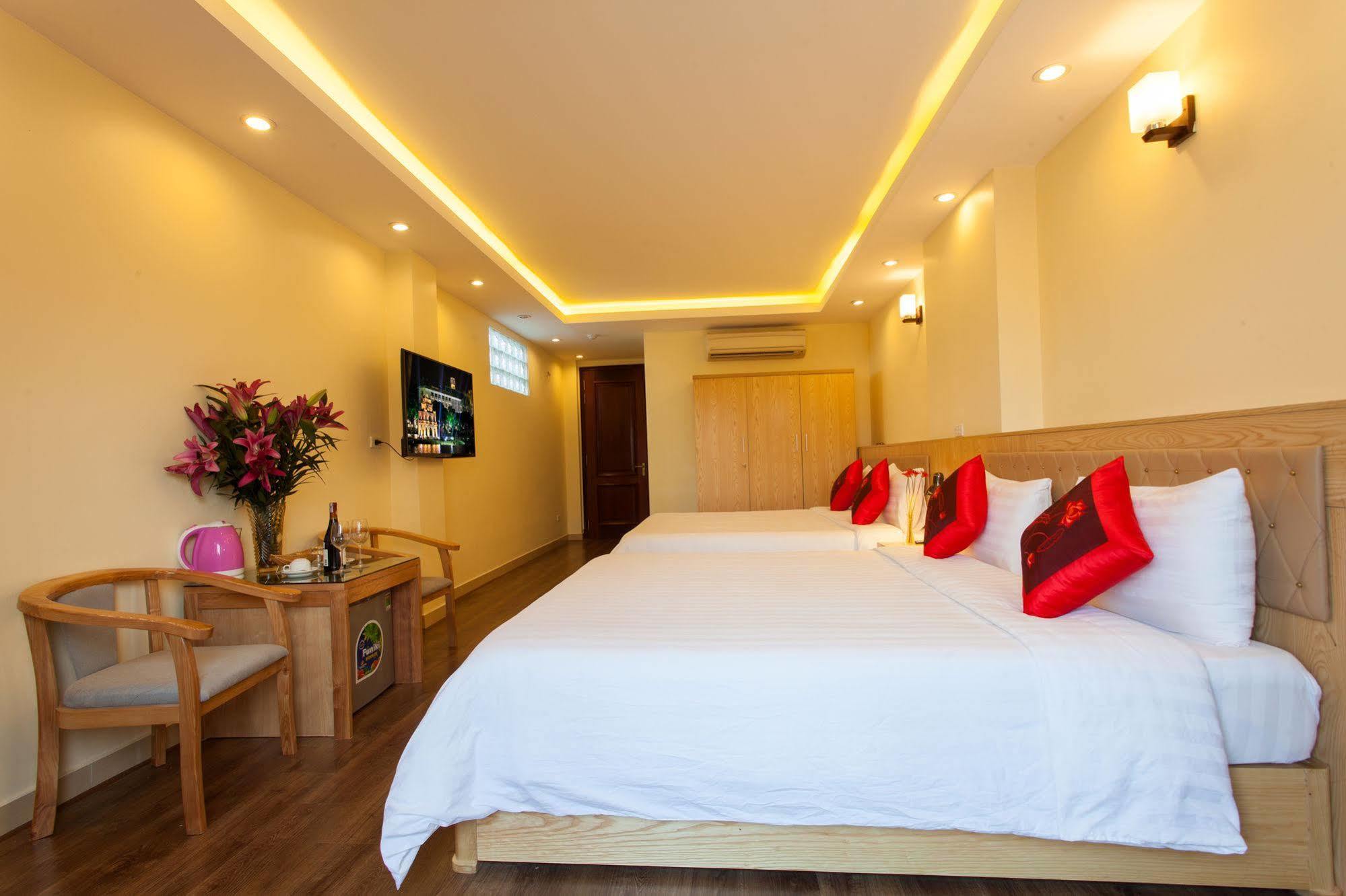 Queen Light Hotel Hanoi Exterior photo